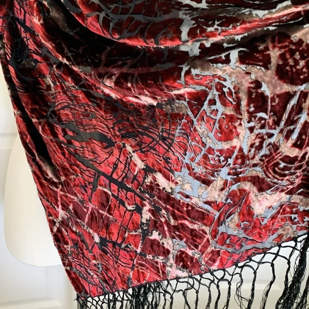 Velvet burnout scarf with fringe- silk blend- red and black made in Italy